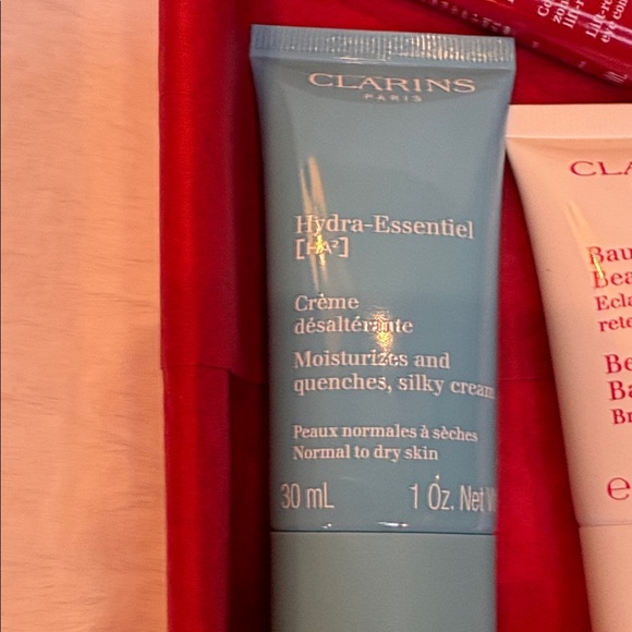 Clarins Skincare Hydration Collection - Picture 4 of 5